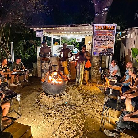 Victoria Falls Backpackers Lodge- Camp Sites Exteriör bild