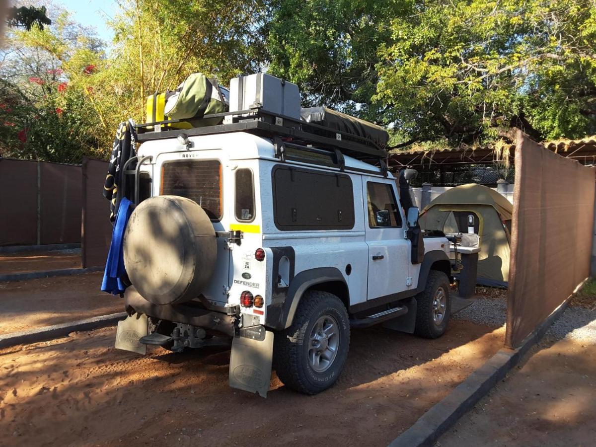 Victoria Falls Backpackers Lodge- Camp Sites Exteriör bild